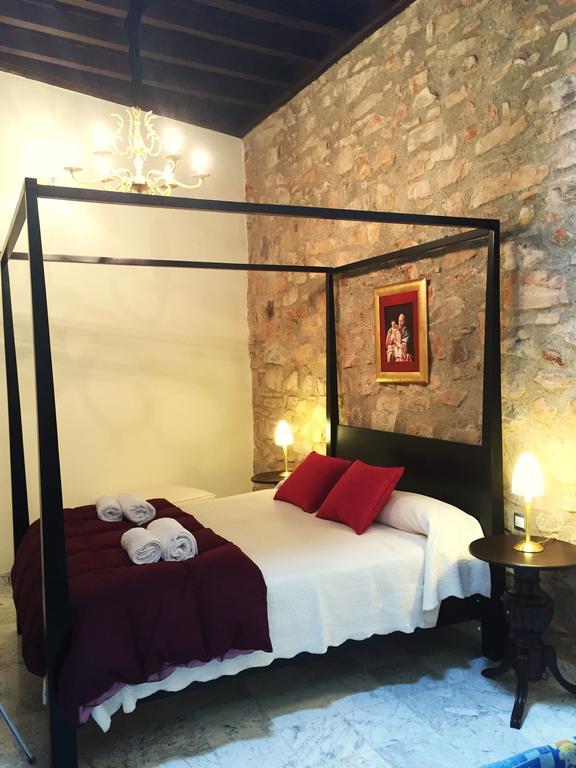 Apartment Gloria Caces Εξωτερικό φωτογραφία